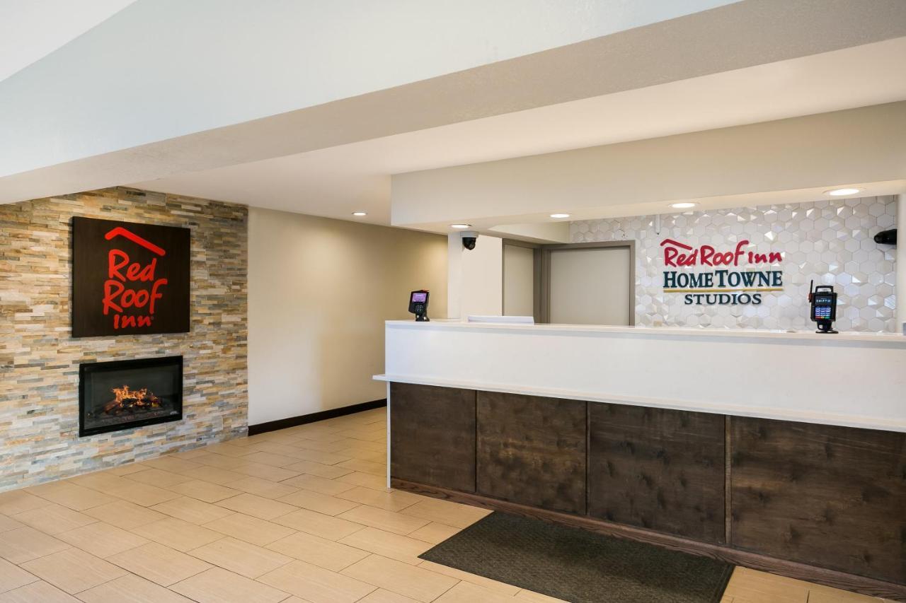Hometowne Studios By Red Roof Denver, Pa Exteriér fotografie